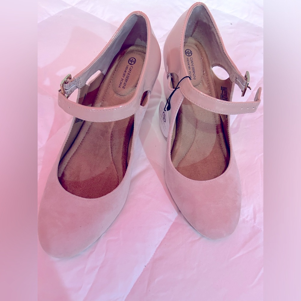 Gianni Bernini Beautiful Brand New Pink/Light Rose Pumps